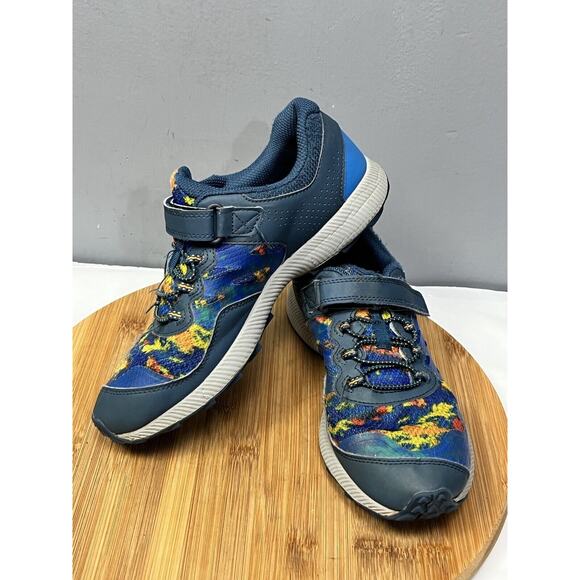 Merrell Nova 2 Sneaker Boys size 5.5 Athletic‎ Blue Tie Dye Running Jogging - Picture 1 of 8